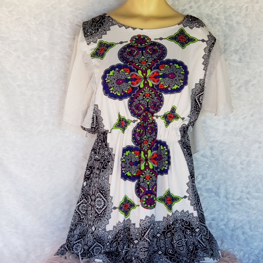 White Mixed Media Tunic with Flowy Sleeves